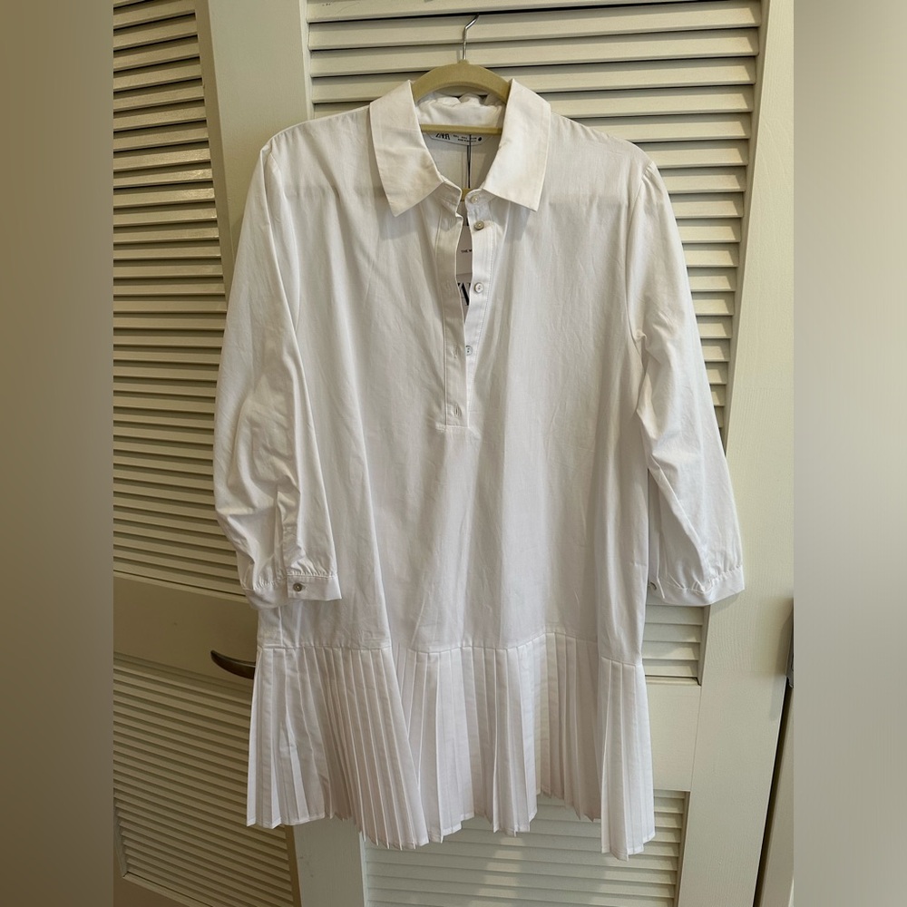 Zara MIA dress. Size large
